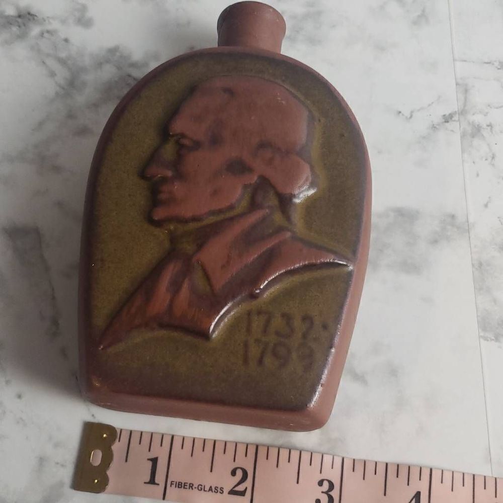 Primitive George Washington Brown Bottle - Picture 9 of 15